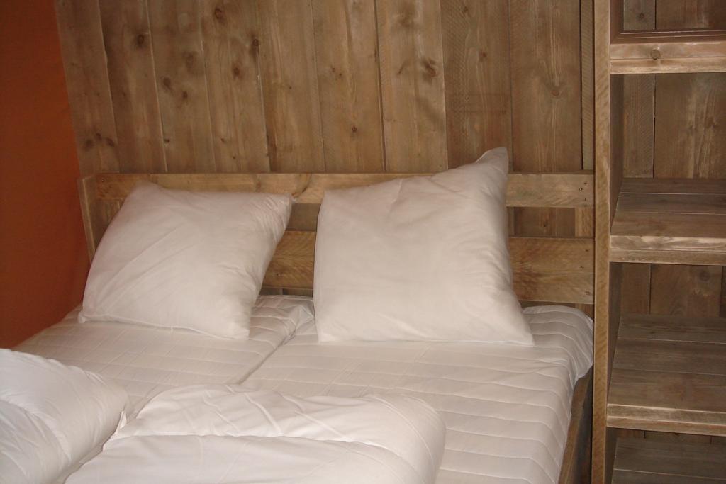 Camping De La Bonnette Caylus ห้อง รูปภาพ