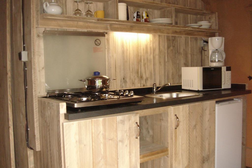 Camping De La Bonnette Caylus ภายนอก รูปภาพ