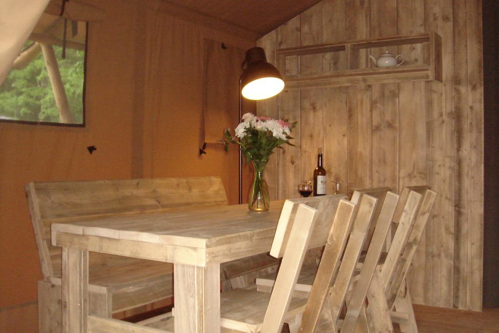 Camping De La Bonnette Caylus ภายนอก รูปภาพ